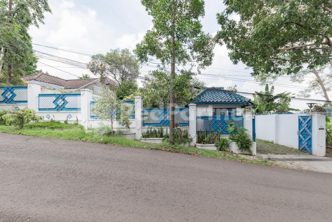 Biru Homestay Bandung Mitra Reddoorz Bagian luar foto
