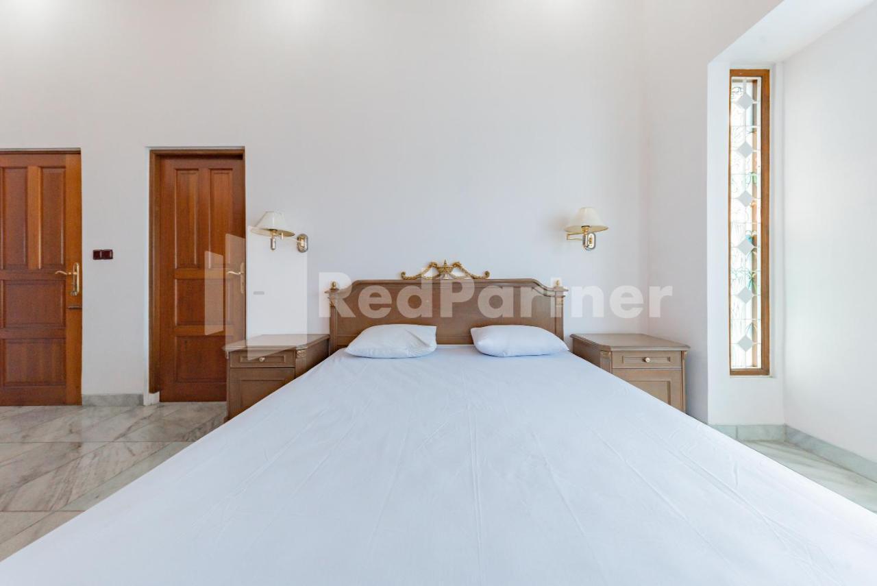 Biru Homestay Bandung Mitra Reddoorz Bagian luar foto